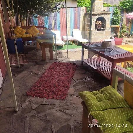 Tuana Garden Bed & Breakfast